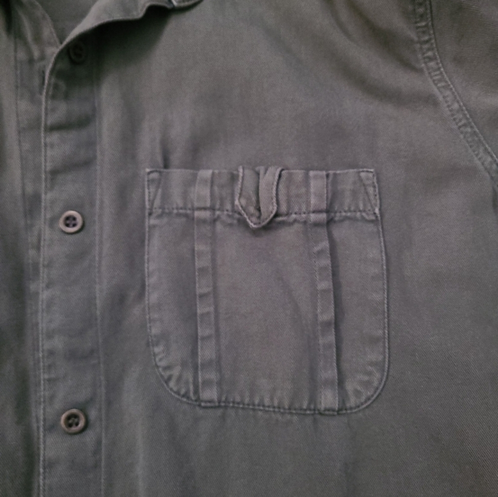 Zara Basic Olive Green Button-Up Shirt – Size Large - Picture 2 of 7